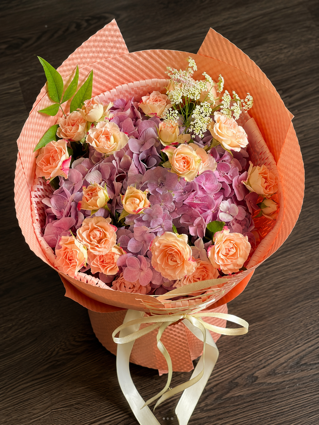 Purple moonlight bouquet chi tiết 1-2 - hoa ky niem tim lavender cam dao Flocaa